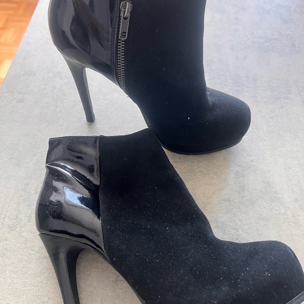 Elegant Black Women's Ankle Boots
